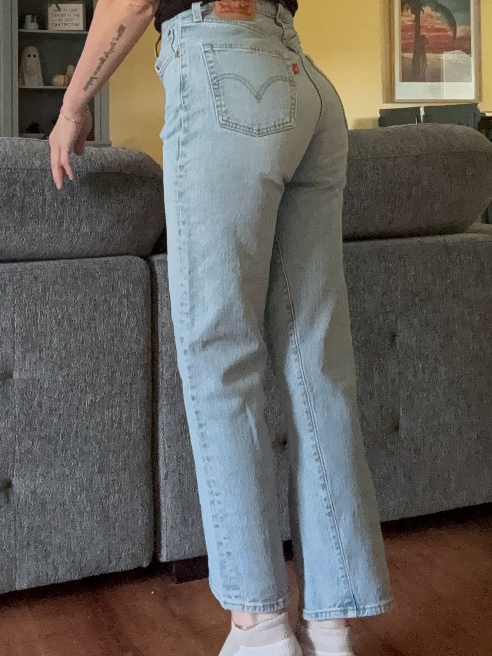 Levi’s Ribcage Straight Denim Jeans - Picture 6 of 10